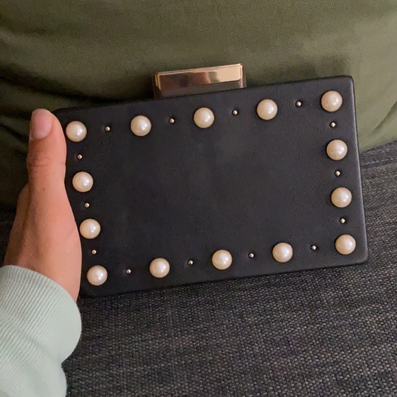 ZARA Faux Pearl Minaudière Box Clutch - Picture 3 of 9